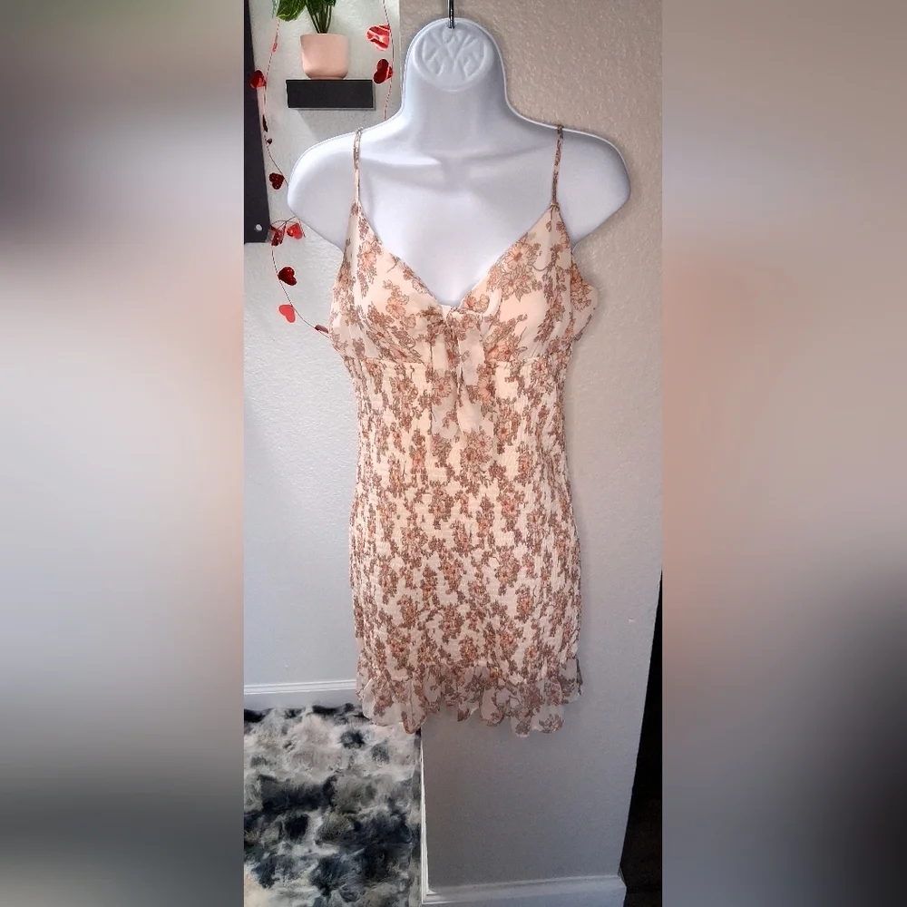 Floral Tie-Front Mini Dress - Picture 3 of 16